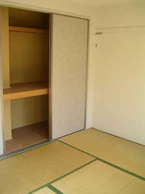 サンテラス山根 Ａ ベッドルーム
