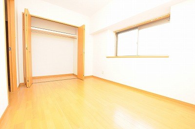 グッドシティ下富野 ベッドルーム