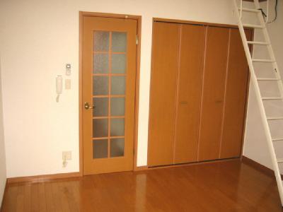 リベルタ その他