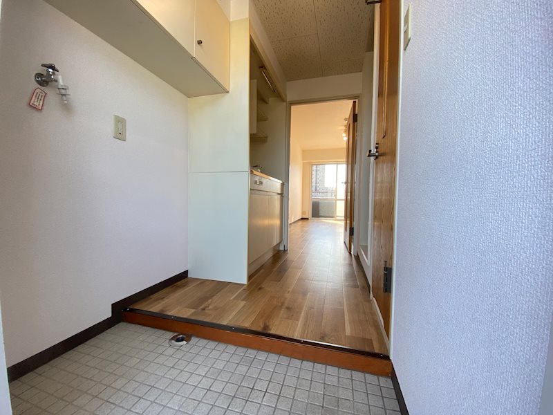 グレイス駅前 玄関