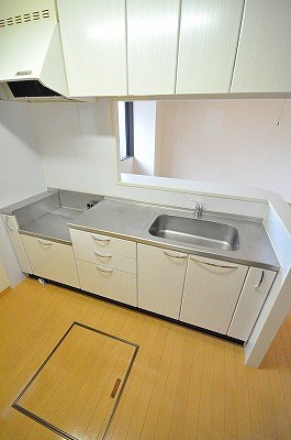 ルネス到津の森 キッチン