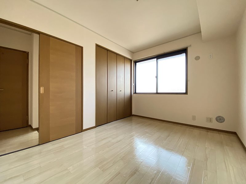 ディアコート八幡 ベッドルーム