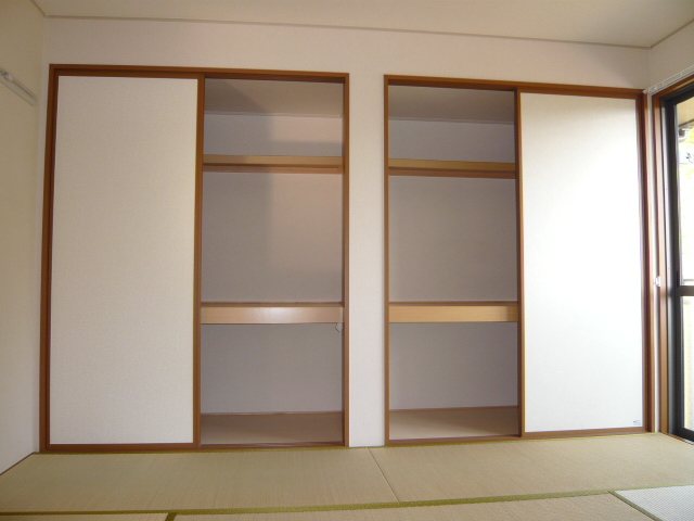 シャルムミナガB棟 ベッドルーム