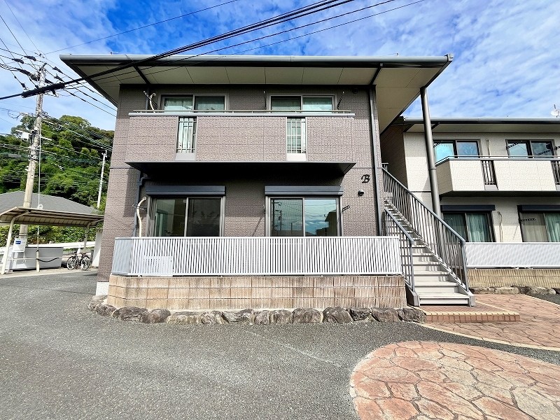 エヴァーグリーン紫の池　Ｂ棟　 101号室 外観