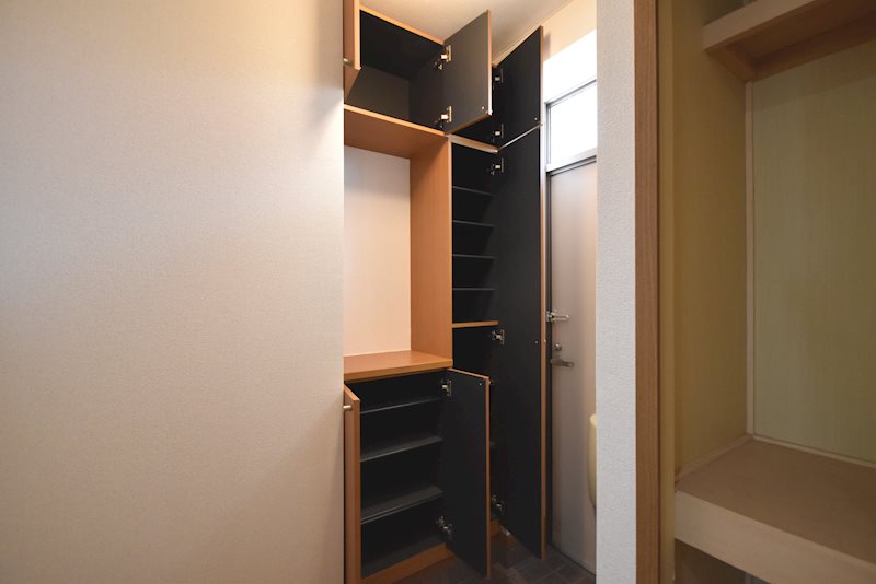 アウローラ 玄関