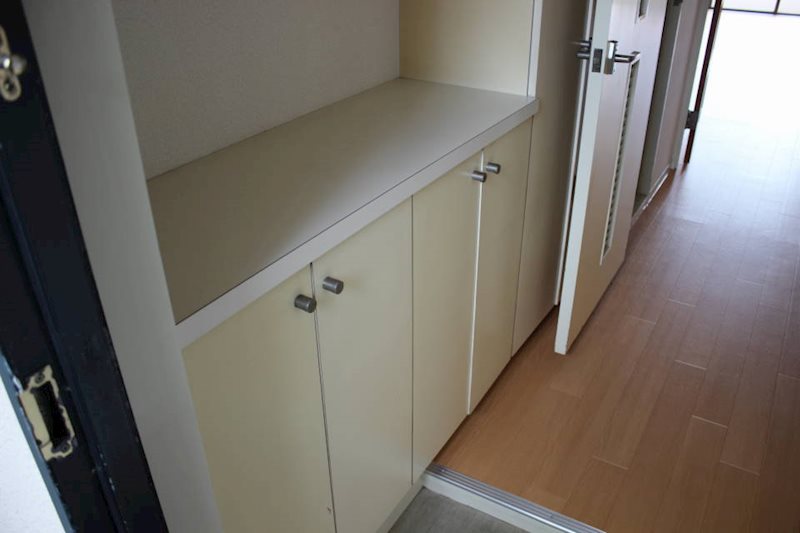 シャルム肥後 玄関