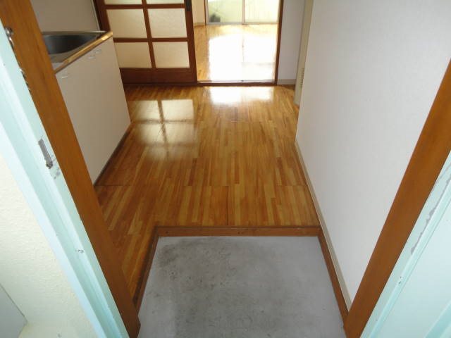 ドプコビル 玄関
