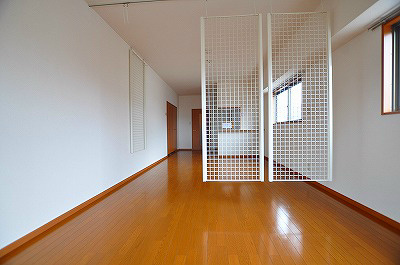 大八ビル リビング