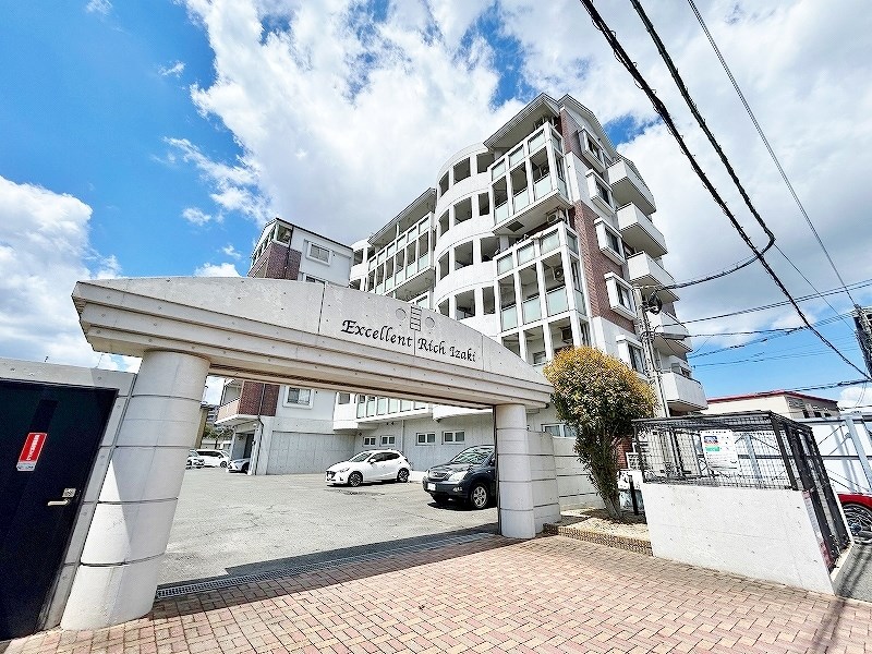 エクセレントリッチ伊崎 401号室 外観