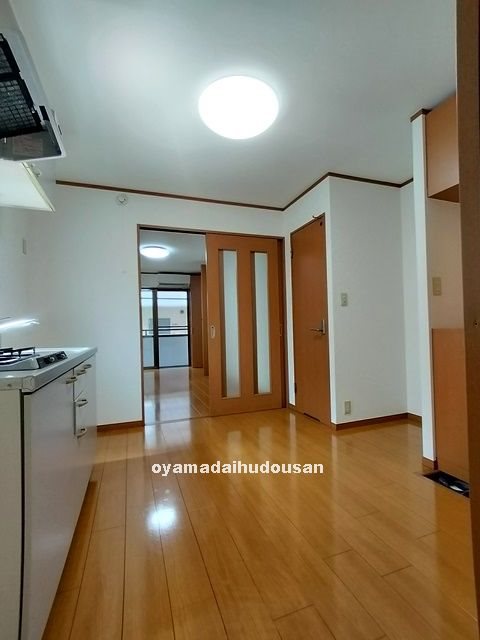 シュロス上野毛 リビング