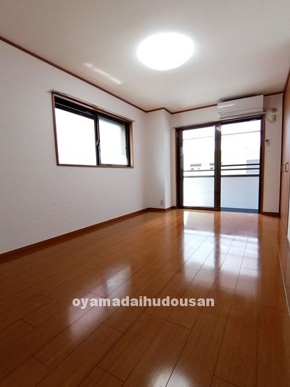 シュロス上野毛 ベッドルーム