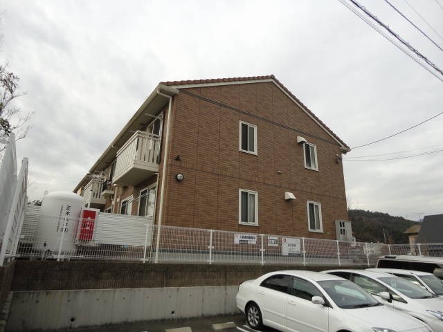 フルール b棟 101号室 外観