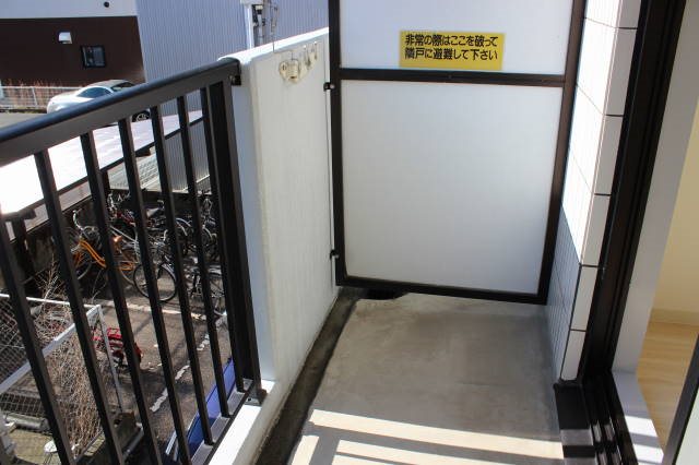 メゾン・エイト ベランダ