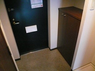 大阪府大阪市西区阿波座１丁目 玄関