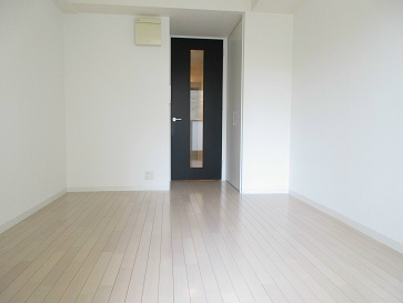 ルクレ新町レジデンス リビング