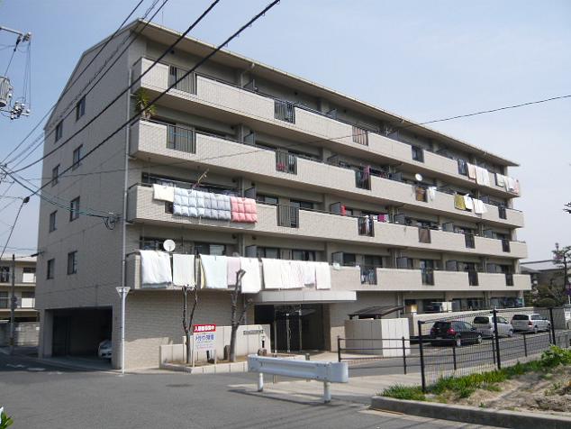 ソフィアコート楽々園 外観
