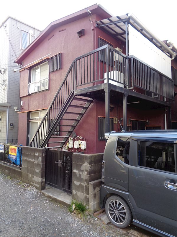 和泉荘 202号室 外観