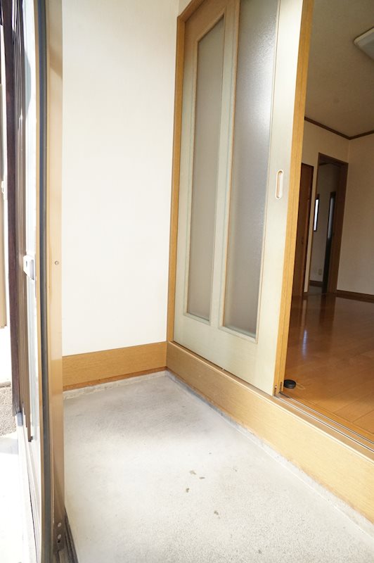 宮永様貸家 玄関