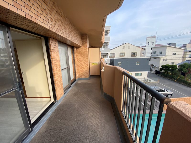 ライオンズマンション五日市 ベランダ