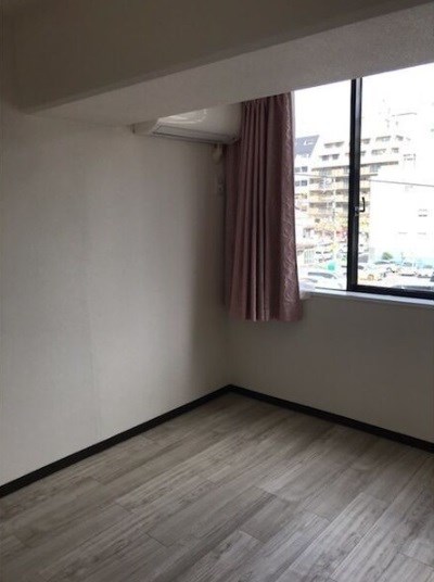 大阪府大阪市西区西本町１丁目 ベッドルーム