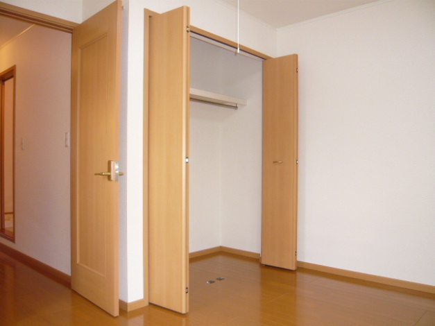 メゾングレイス ベッドルーム