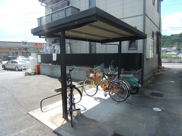 ミラベルA棟 その他外観1