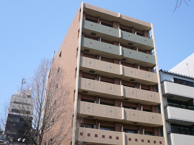 グランセレブ本町 外観