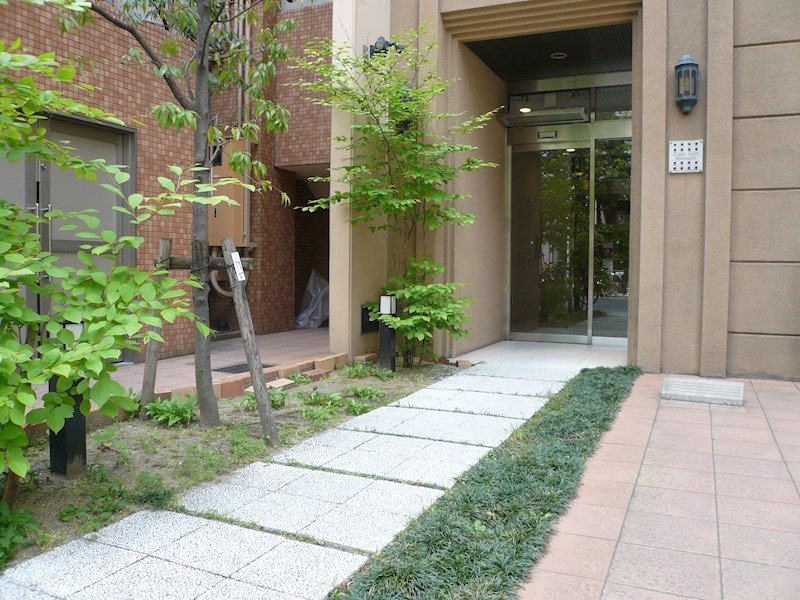 グランセレブ本町 エントランス