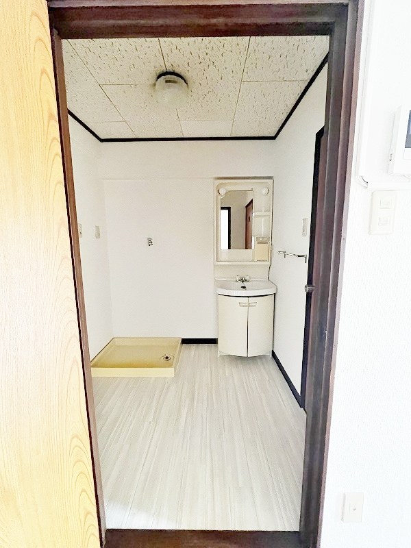 ＩＷＫビル その他13