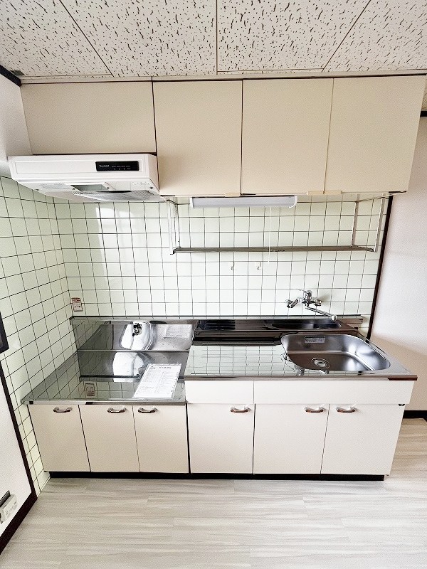 ＩＷＫビル キッチン