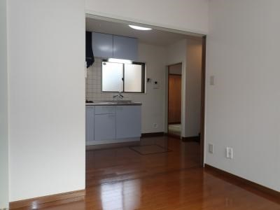 フラワーハイム リビング