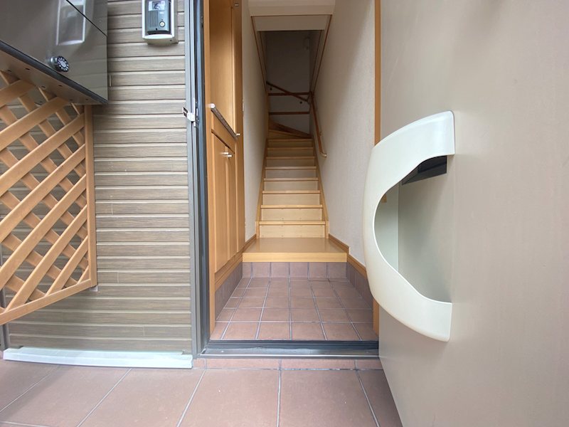 メゾン・ド・リリー 玄関