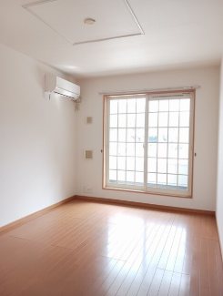 プラシード壱番館 リビング