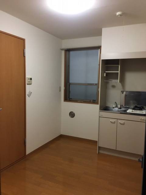 東京都練馬区栄町１９－８ リビング