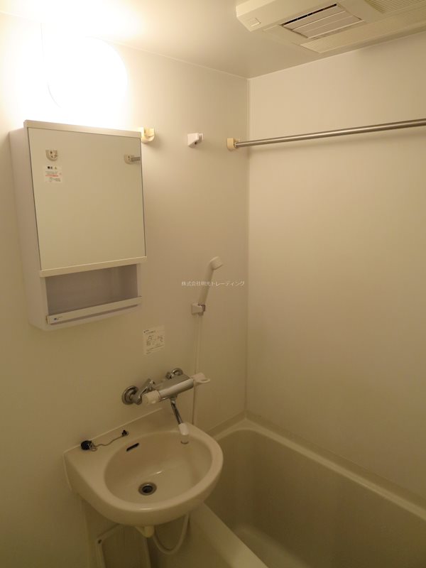 FUTIVAL上石神井駅前通り 風呂画像