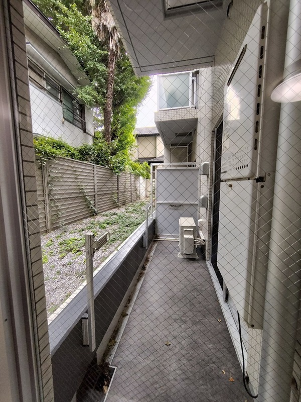 エスティメゾン都立大学 ベランダ