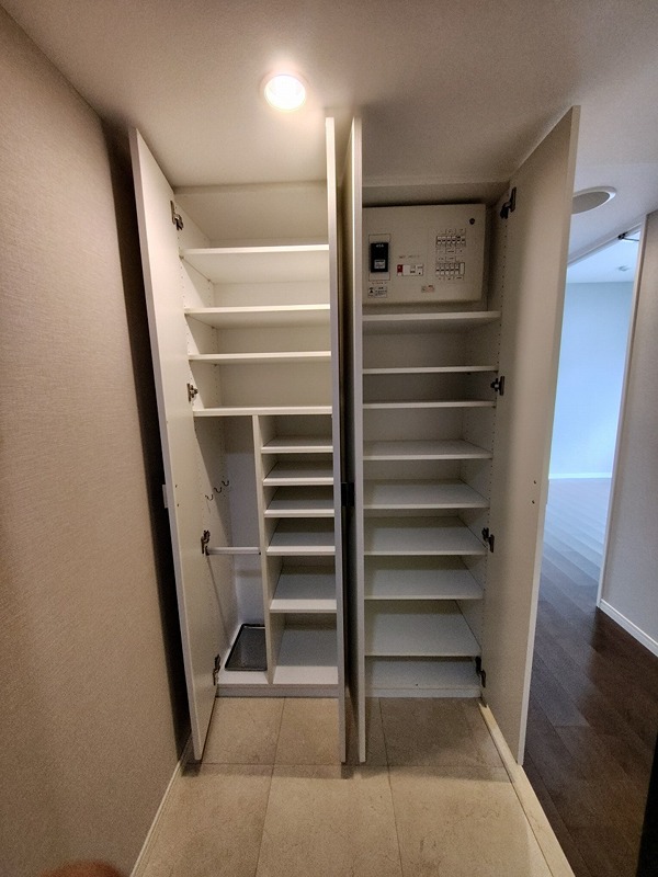 エスティメゾン赤羽 収納