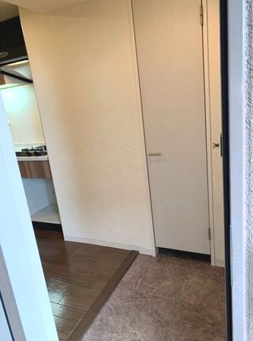 シュテルン２３ 玄関