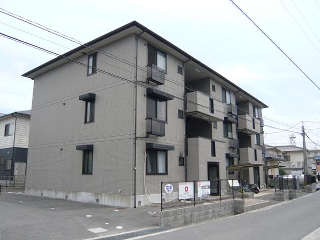 セジュール八幡 203号室 外観