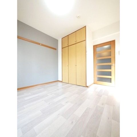 エクセルシオール金山 収納