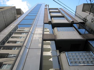 大阪府大阪市西区京町堀3丁目 外観