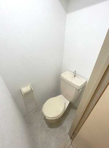 ＶＩＶＩＡＮ尾頭橋 トイレ