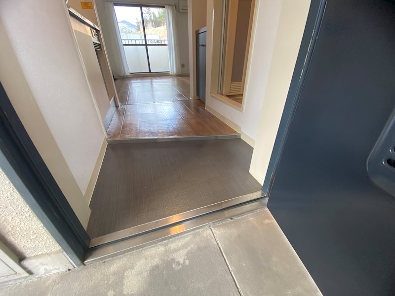 ウエストコート 玄関