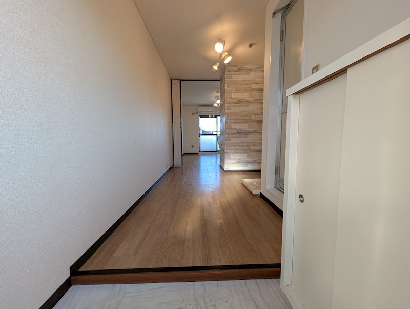 ヤマザキマンション 玄関