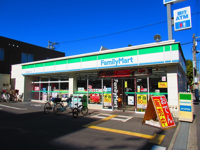 カーサ中加賀屋 コンビニ