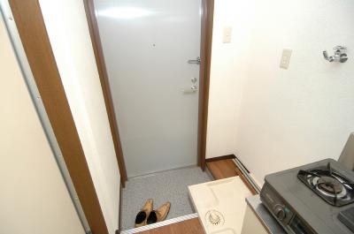 コート・デュ・ローズ 玄関