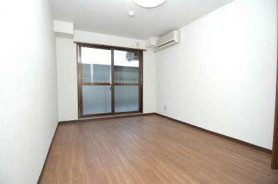 コート・デュ・ローズ リビング