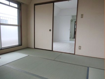 トラスト山王 ベッドルーム
