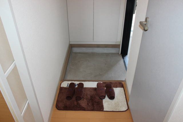 リバティーエイトコーポ 玄関