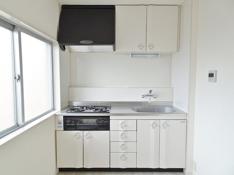 米原マンション キッチン